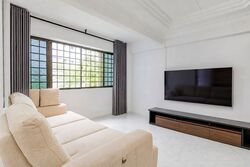 Blk 729 Tampines Courtview (Tampines), HDB 5 Rooms #598779551